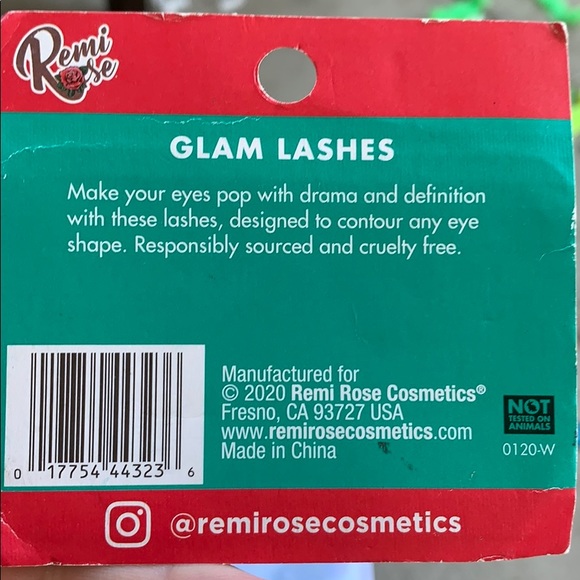 Remi Rose “Leslie” eyelashes - Picture 2 of 2